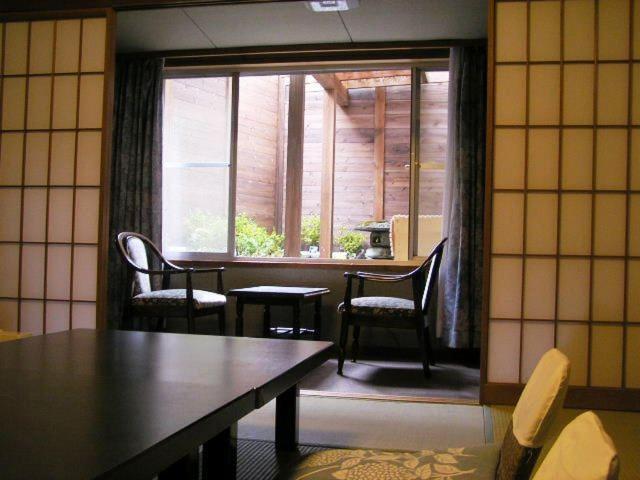 Kadoya Yamanouchi (Nagano) Quarto foto